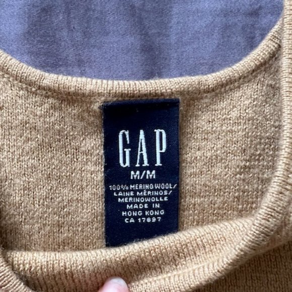 GAP Merino Wool Beige Knit Top - Picture 2 of 2